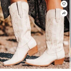 WOODLAND FREEBIRD BOOTS SIZE 6